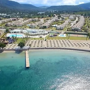  Resort Apollonium Spa & Beach