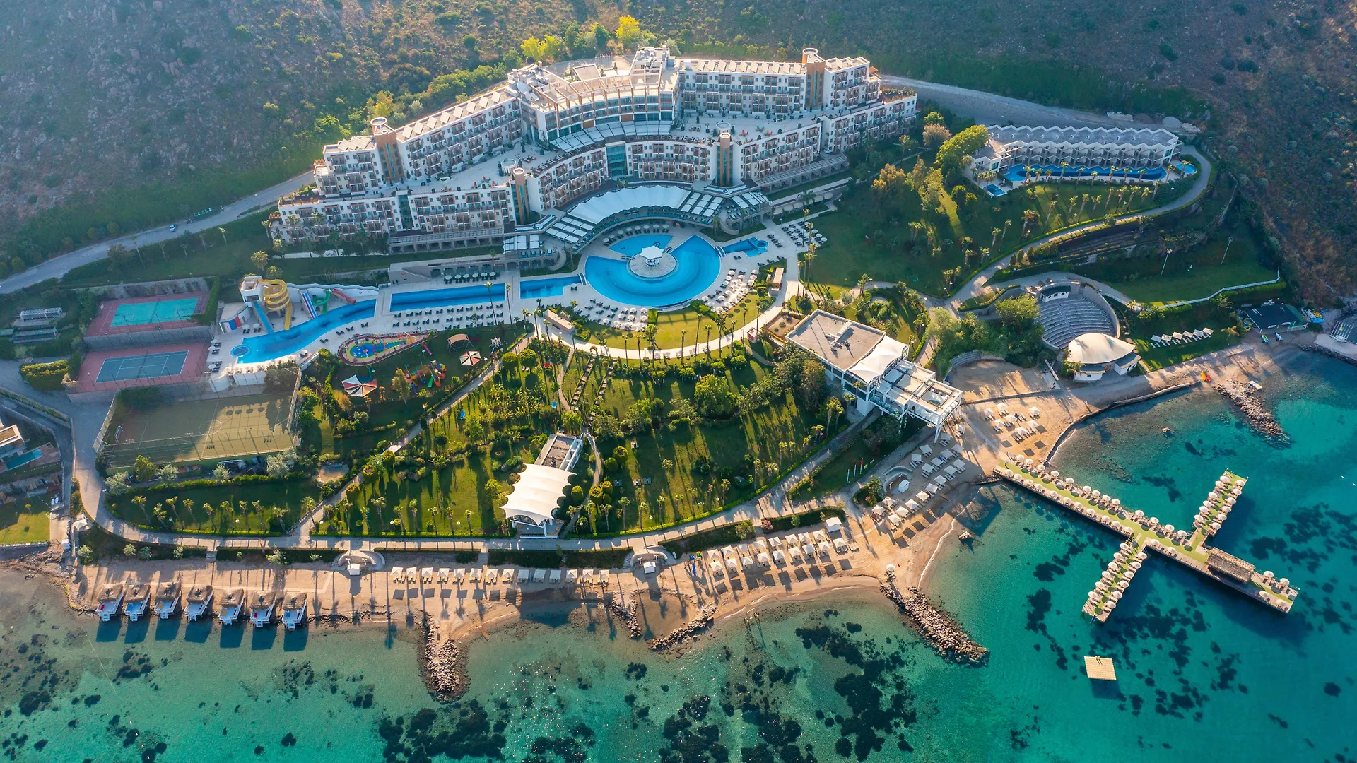 Kefaluka Resort Akyarlar Hotel